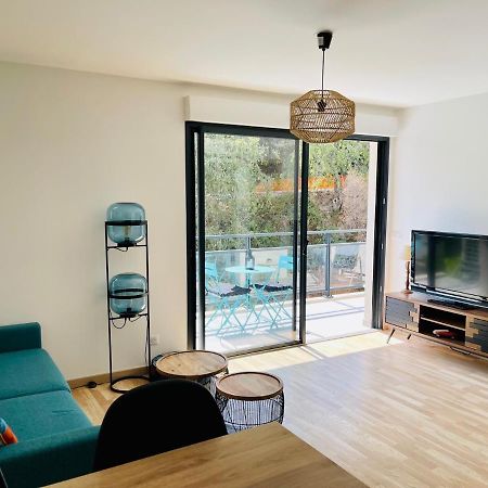 Ajaccio T2 Grand Standing Neuf - Centre Ville Et Plages - 4 Personnes - Parking Prive Exterior photo
